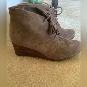 Dr. Scholl's Brown Suede Ankle Booties